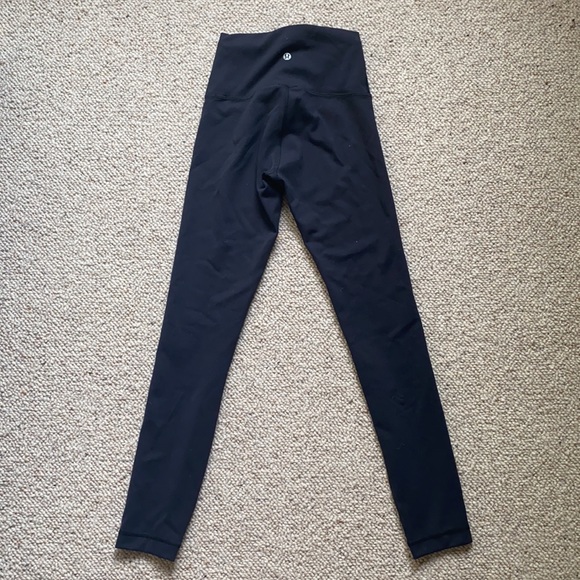 Black lululemon 25” leggings - Picture 3 of 4